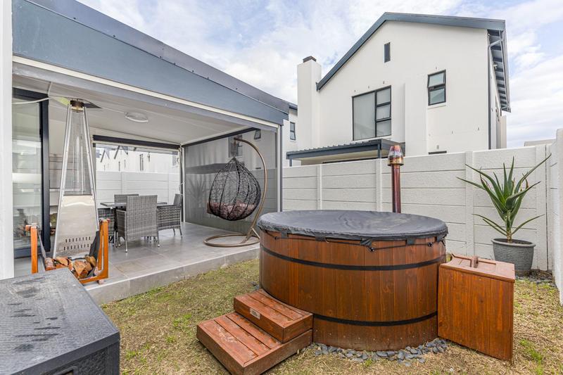 3 Bedroom Property for Sale in Kraaifontein East Western Cape